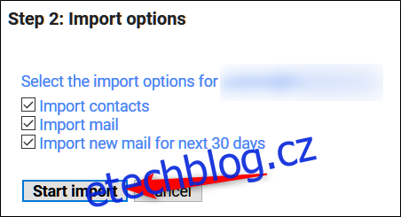 Vyberte, jaké informace a data chcete importovat, a poté klikněte 
